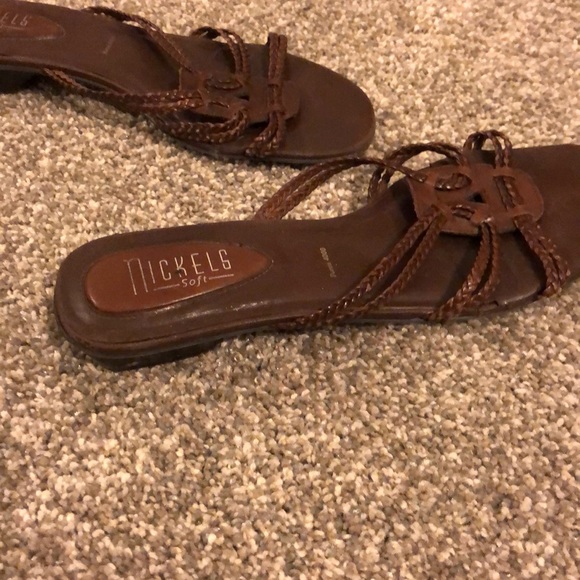 Sandals - Picture 3 of 4